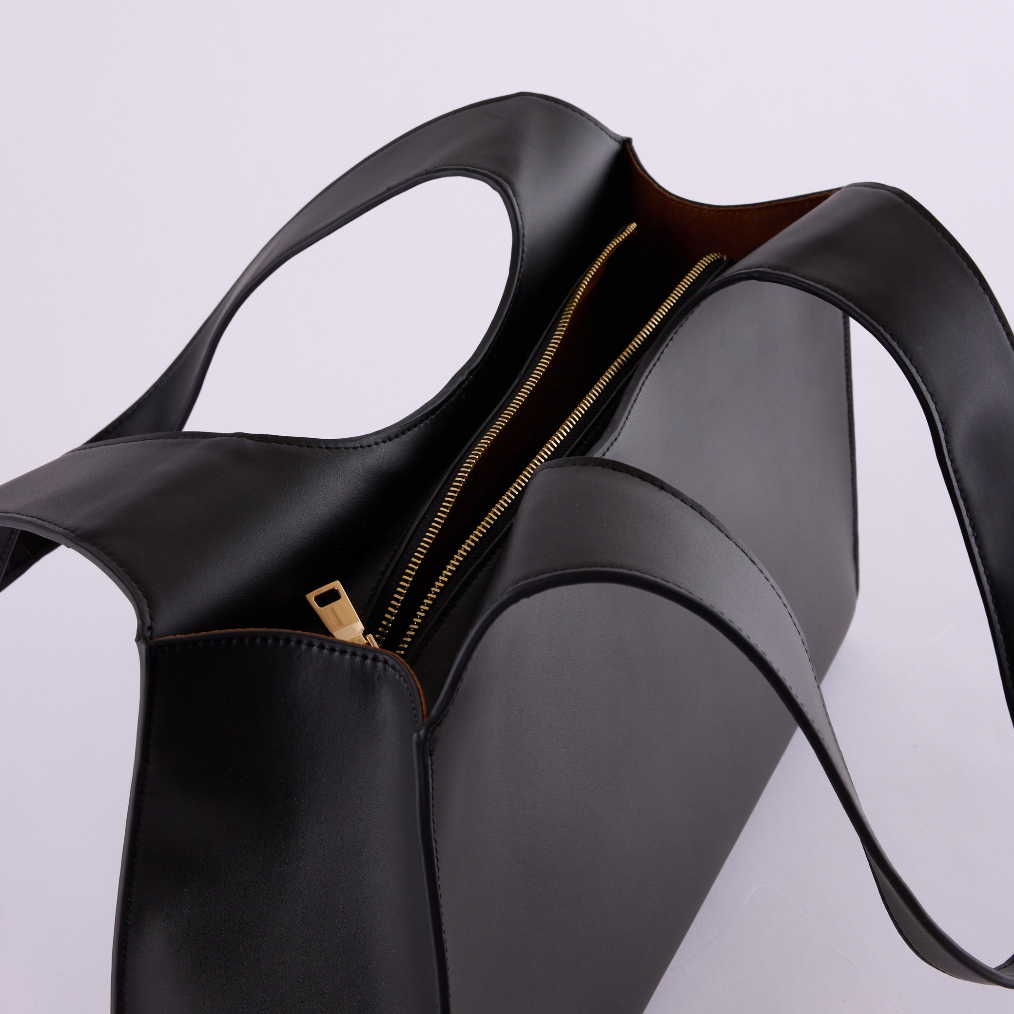 Gaia Tote Bag Black